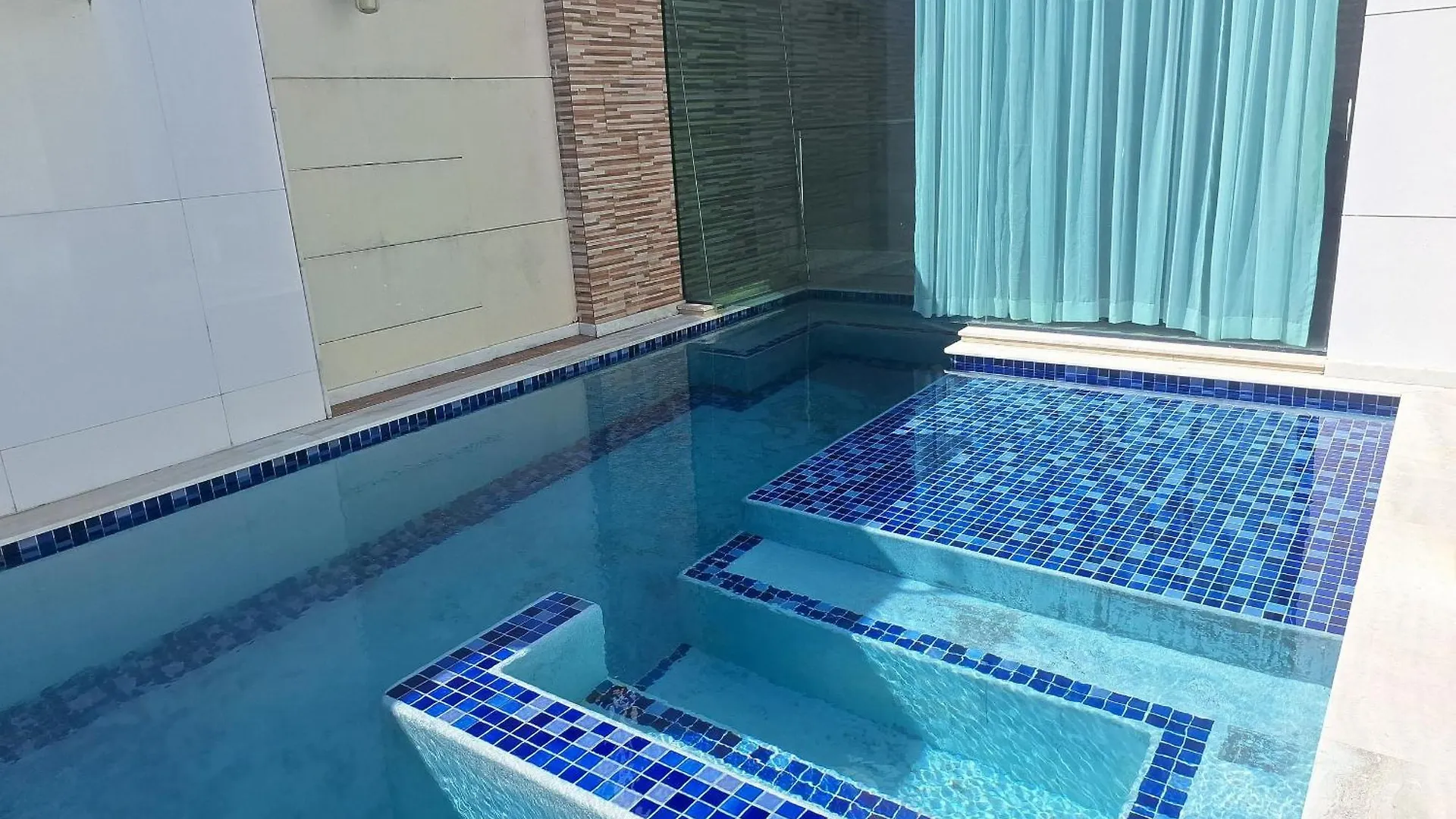 Perto Da Arena Axe Moi 4 Suites C/Piscina Porto Seguro Brazil