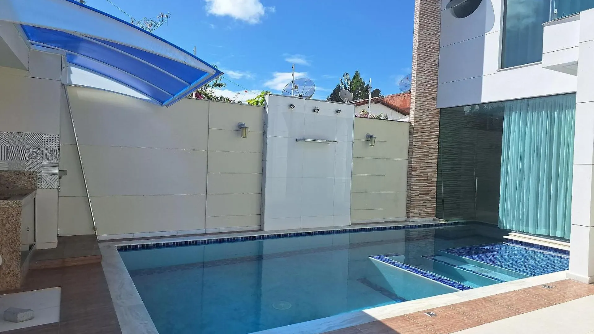 Perto Da Arena Axe Moi 4 Suites C/Piscina Porto Seguro 0*,